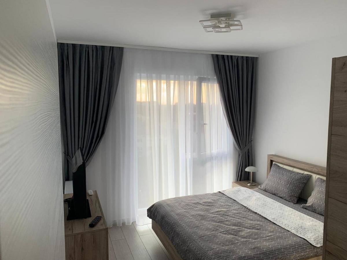 Apartament 2 Camere Prima Nufaru Oradea Luaran gambar